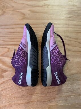 Reebok Women's Purple and Pink CrossFit Training Shoes Sz 10